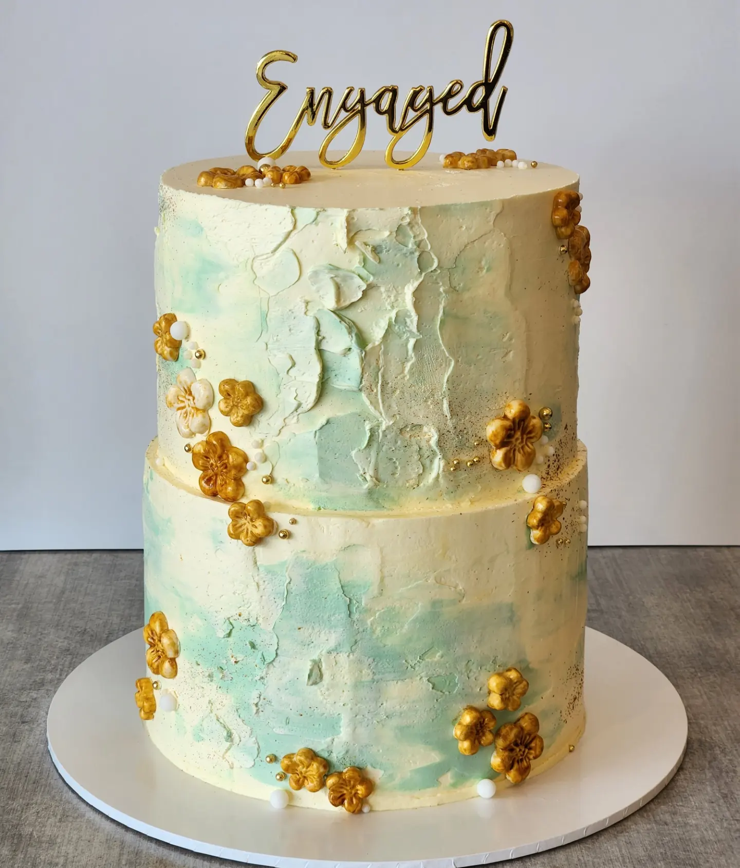 Engagement Cake 2